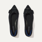 The ReVelvetâ„¢ Emblem Point II - ReVelvetâ„¢ Black