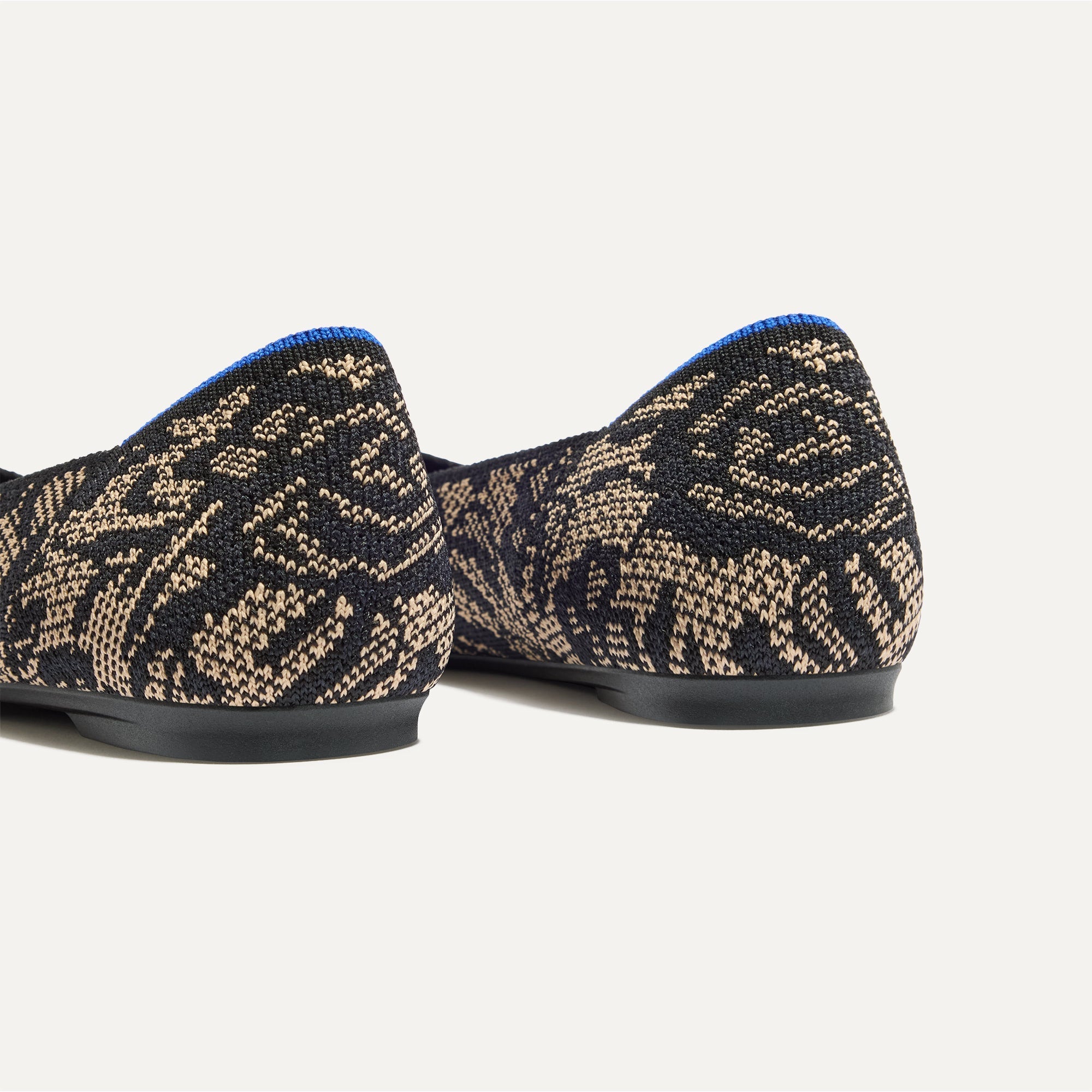 The Point II - Chantilly Noir