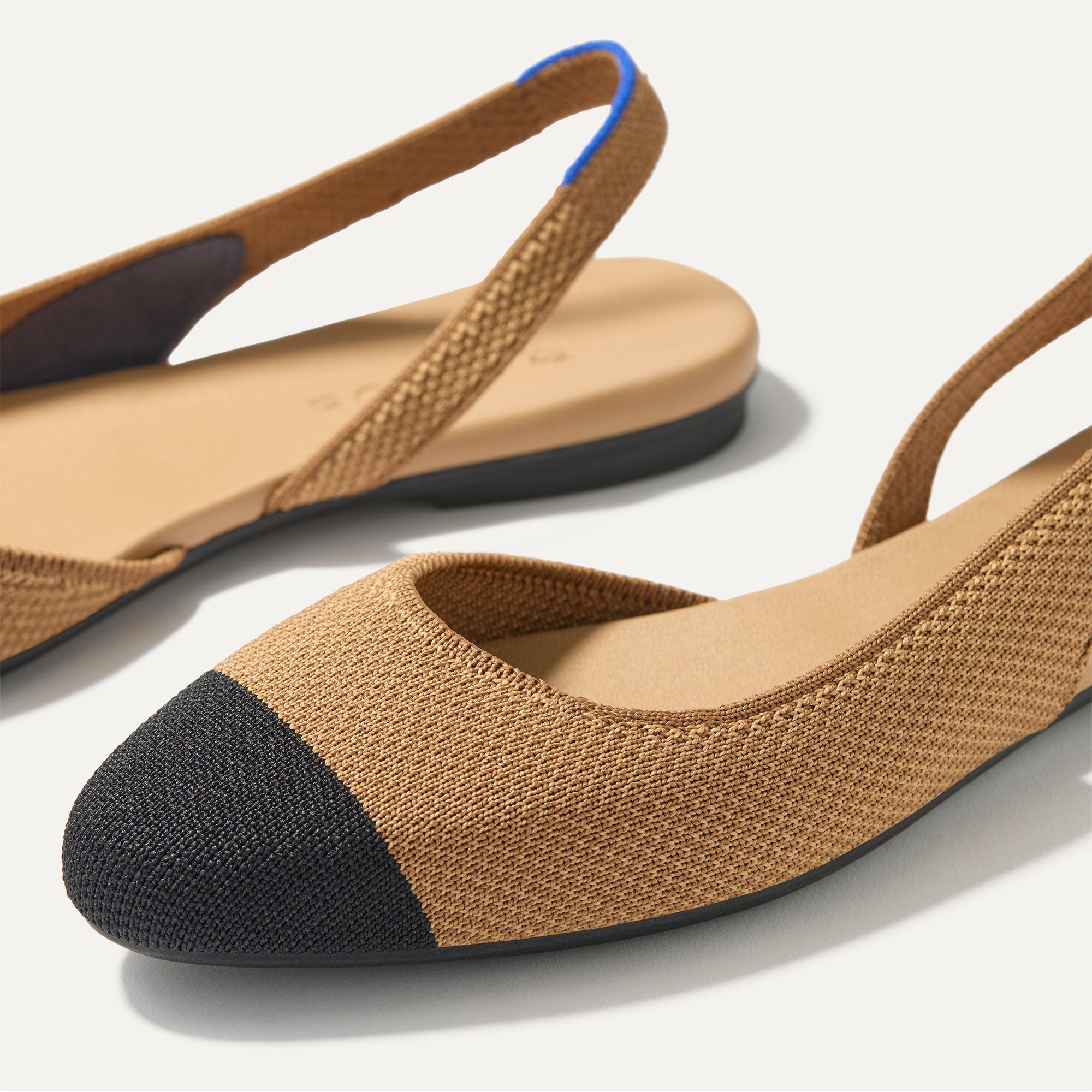 The Almond Slingback - Tawny Captoe