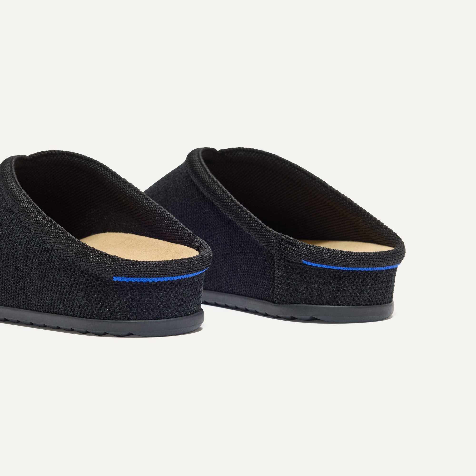 The ReVelvet™ Casual Clog - ReVelvet™ Black
